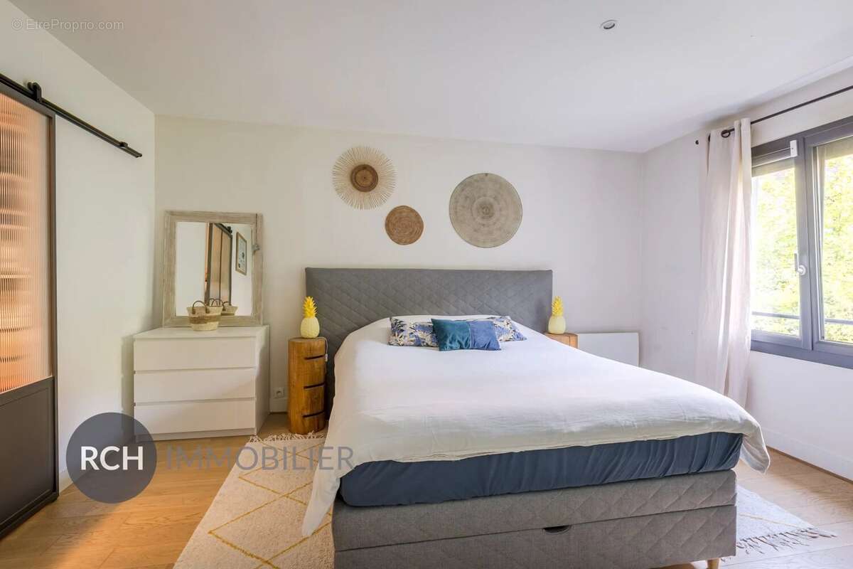 Maison à MONTFORT-L&#039;AMAURY