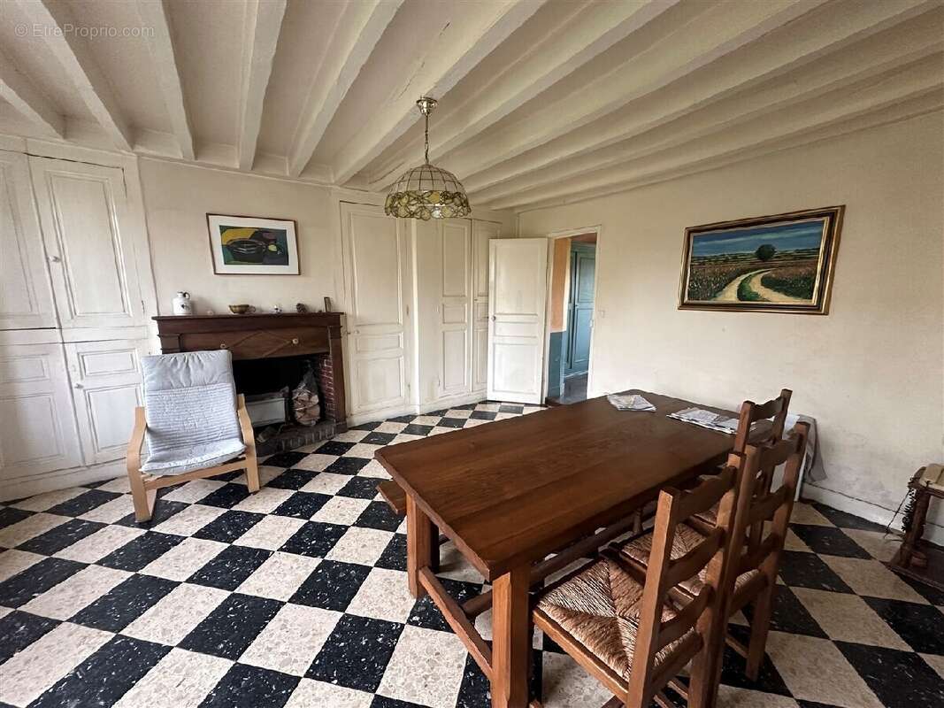 Maison à SAINT-ANGE-ET-TORCAY