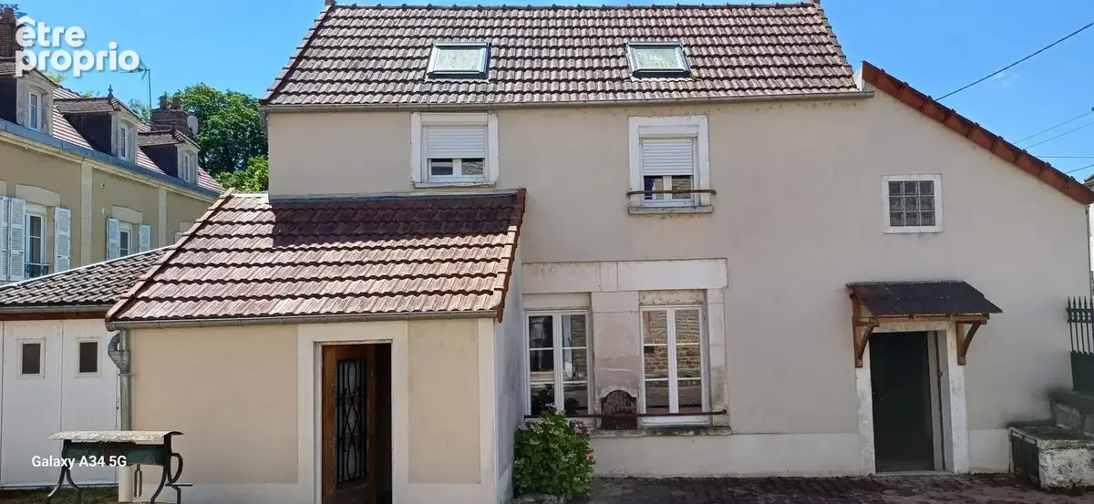 Maison 7 pièces 179 m² à vendre à Lezinnes (89160) - photo 2