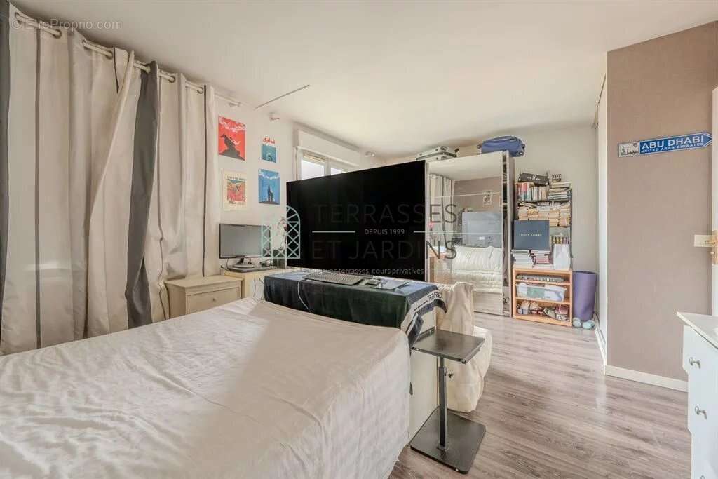 Appartement à ASNIERES-SUR-SEINE
