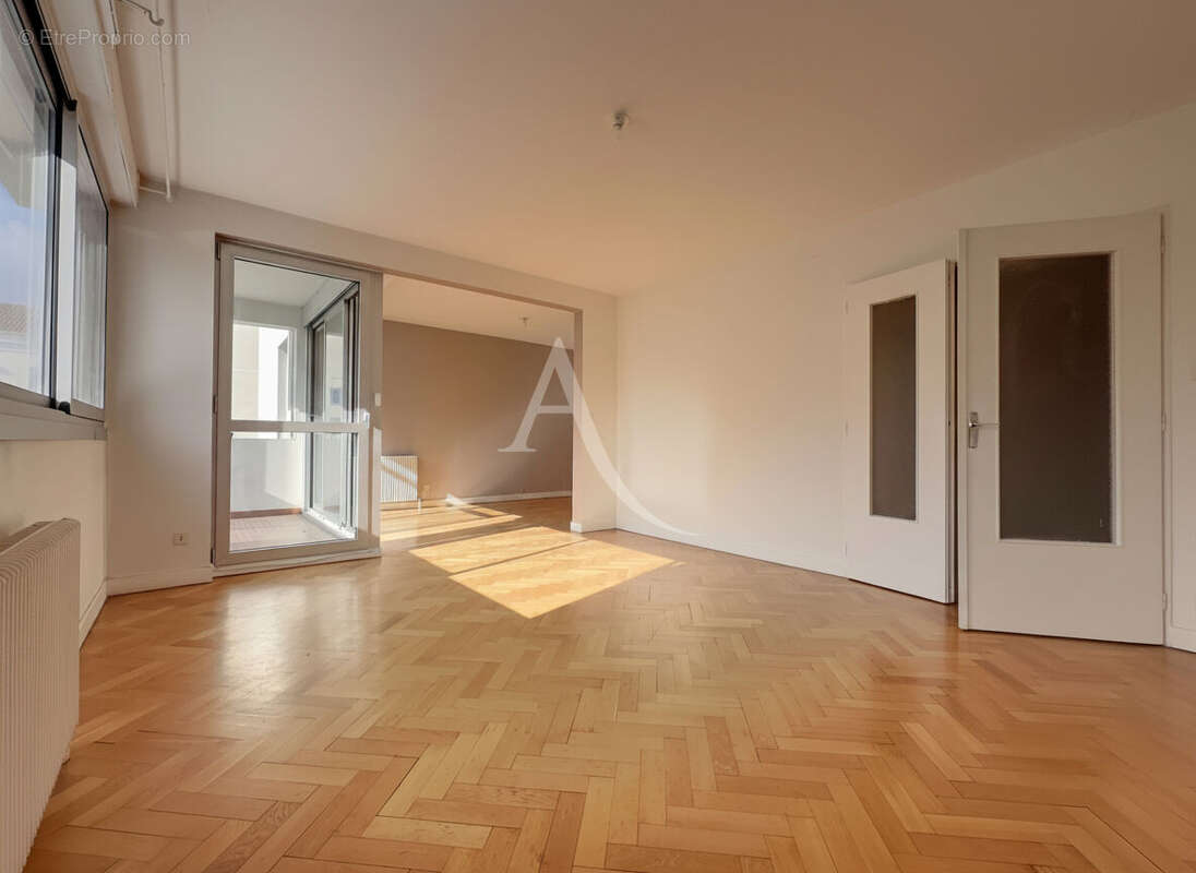 Appartement à LYON-3E