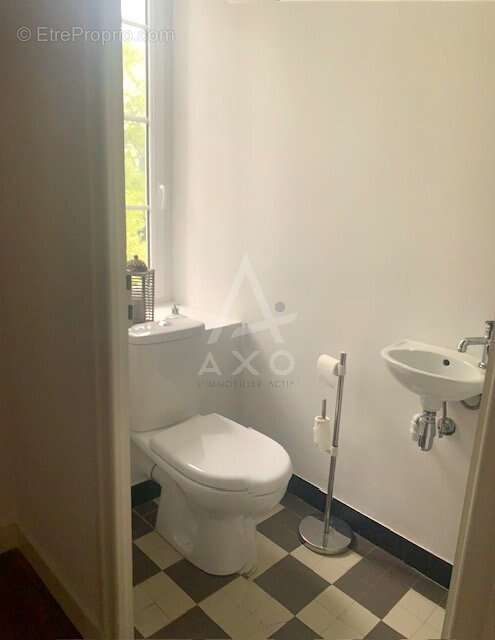 Maison à HENANBIHEN