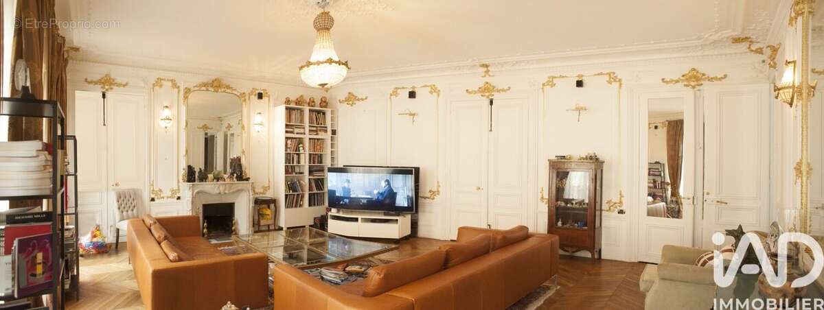 Photo 2 - Appartement à PARIS-8E