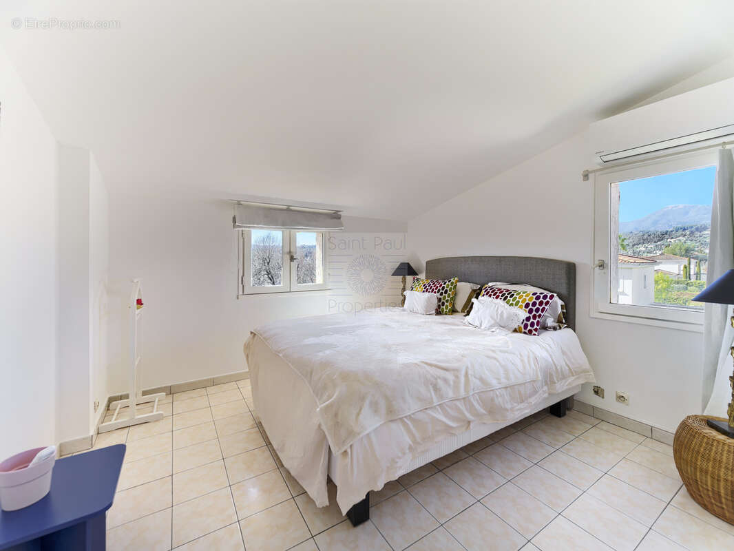 Maison à LA COLLE-SUR-LOUP