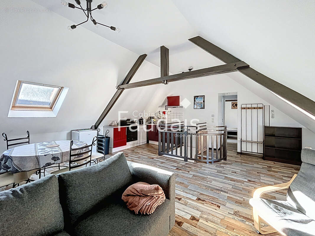 Appartement à GRANDCAMP-MAISY