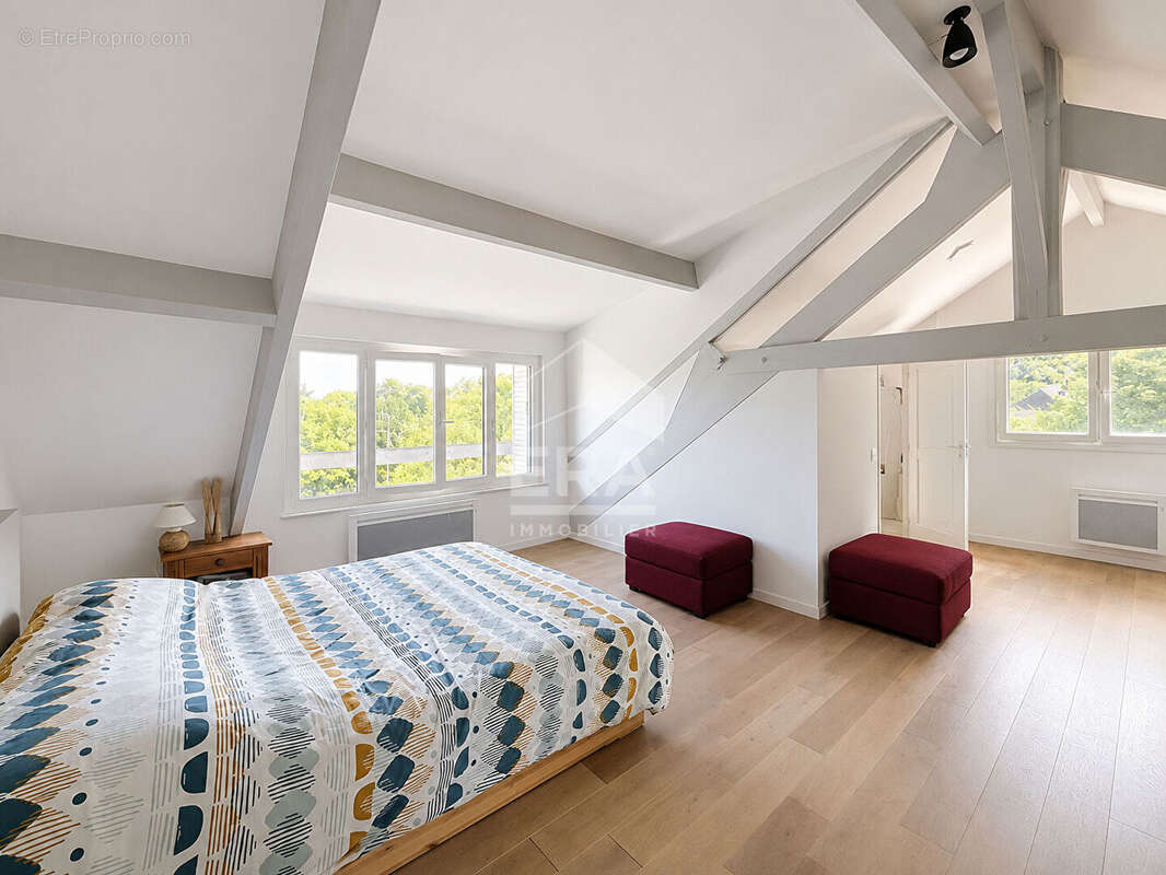 Maison à CHAMARANDE