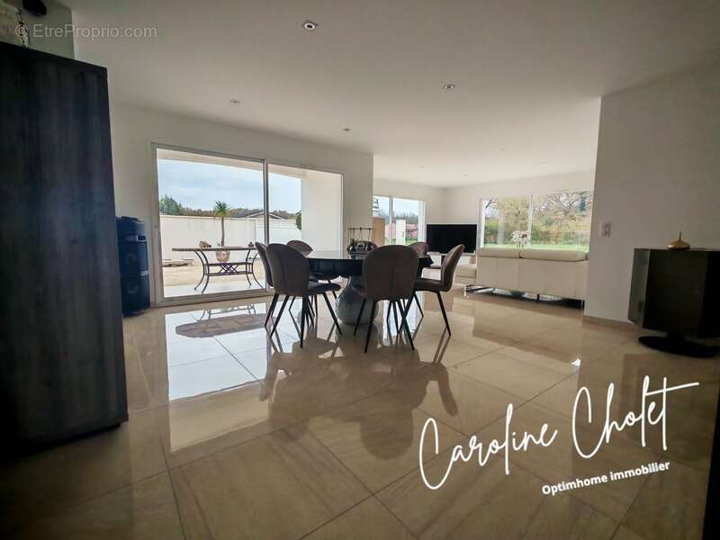 Maison à SAINT-DENIS-DE-PILE