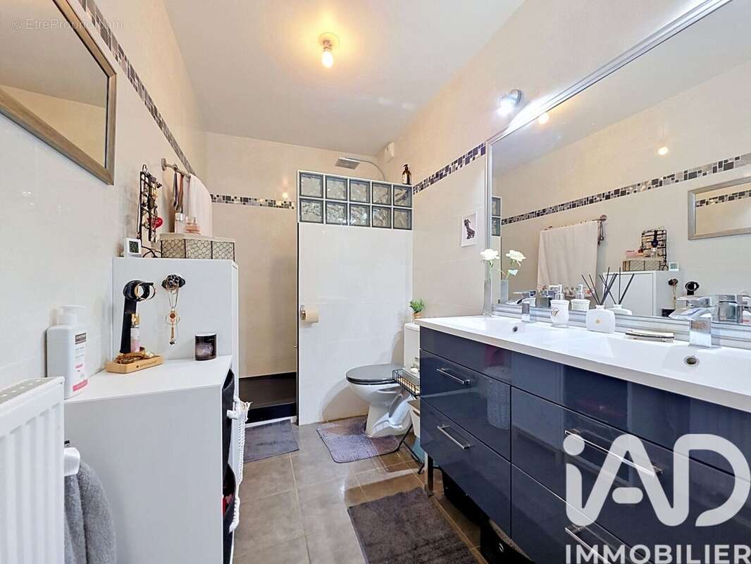 Photo 6 - Appartement à SAINTRY-SUR-SEINE