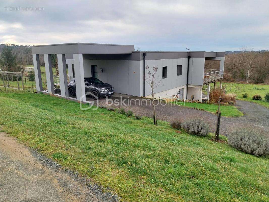 Maison à VILLEFRANCHE-DU-PERIGORD