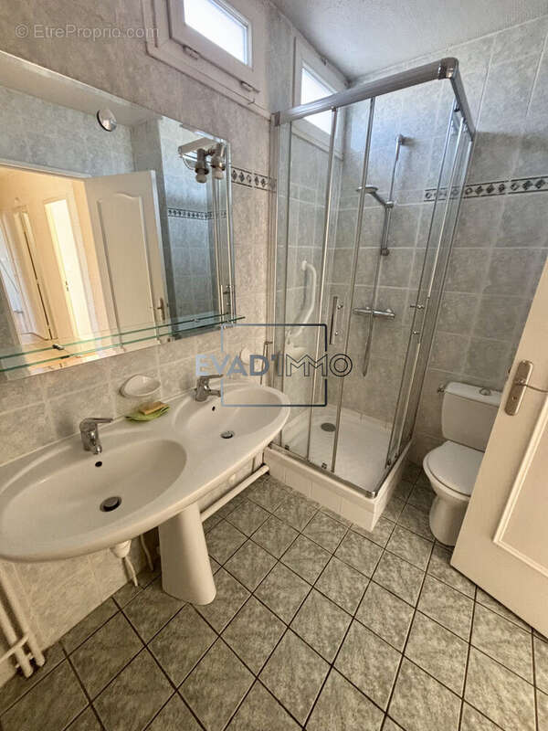 Appartement à SAINT-ETIENNE