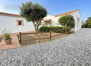 Maison à TALMONT-SAINT-HILAIRE