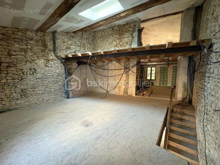 Maison à MEURSAC