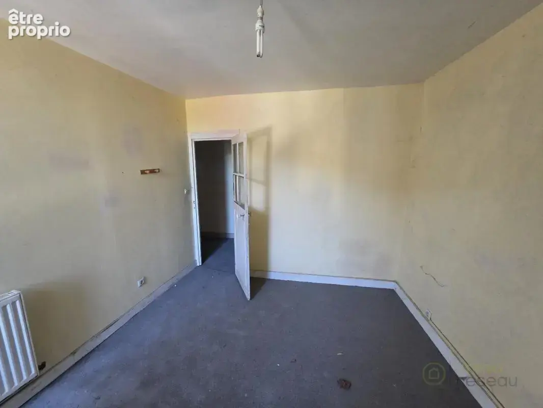 Maison 5 pièces 75 m² à vendre à Buzancais (36500) - photo 7