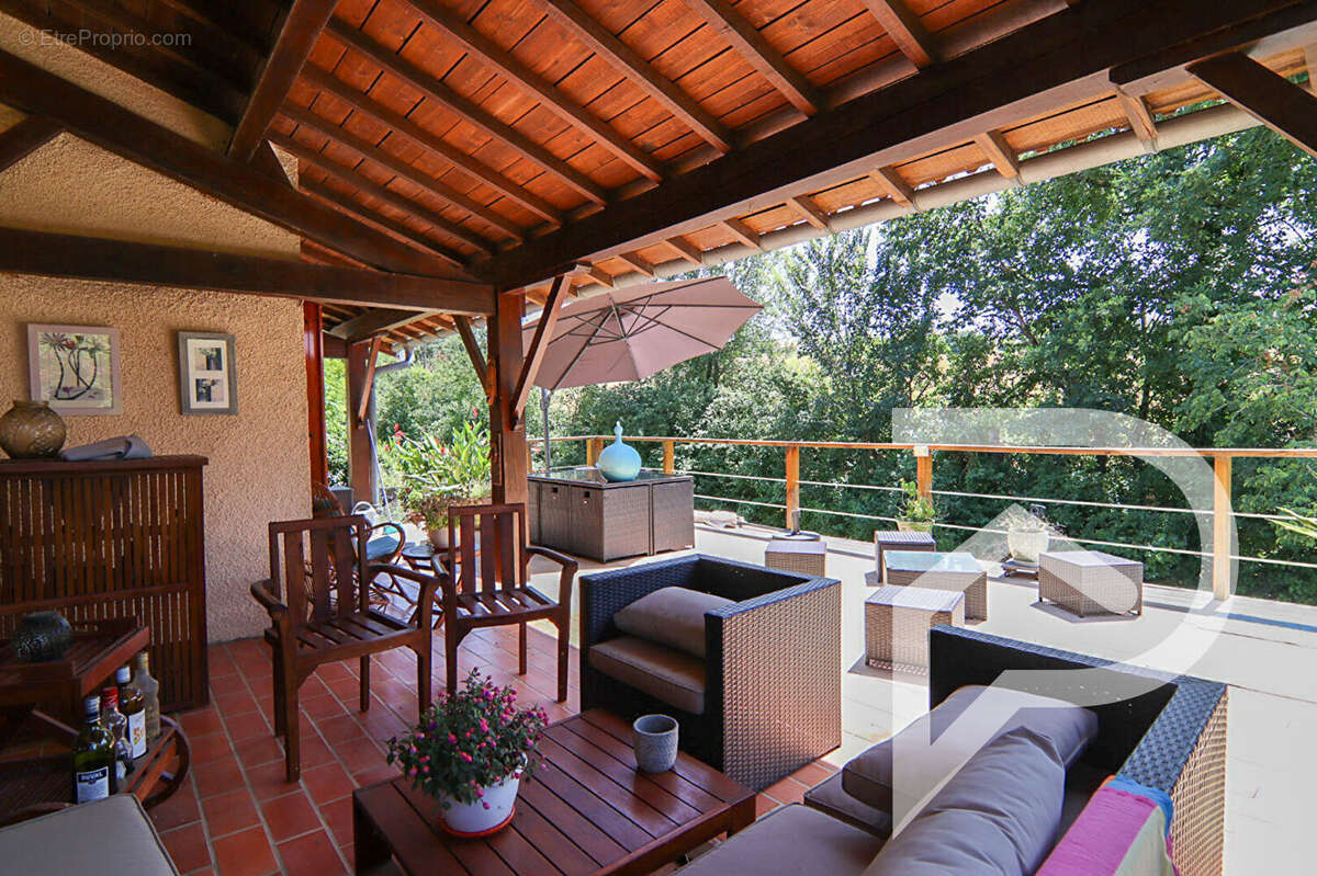 Maison à L&#039;ISLE-JOURDAIN