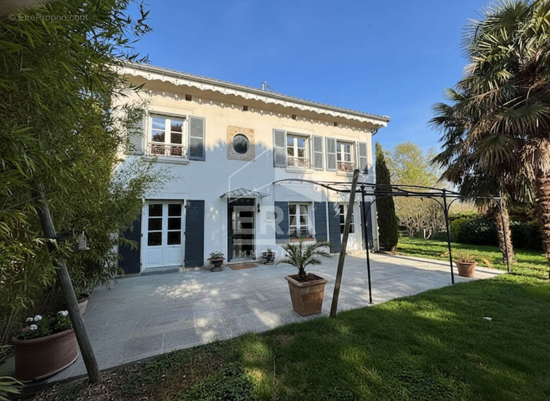 Maison à ECULLY