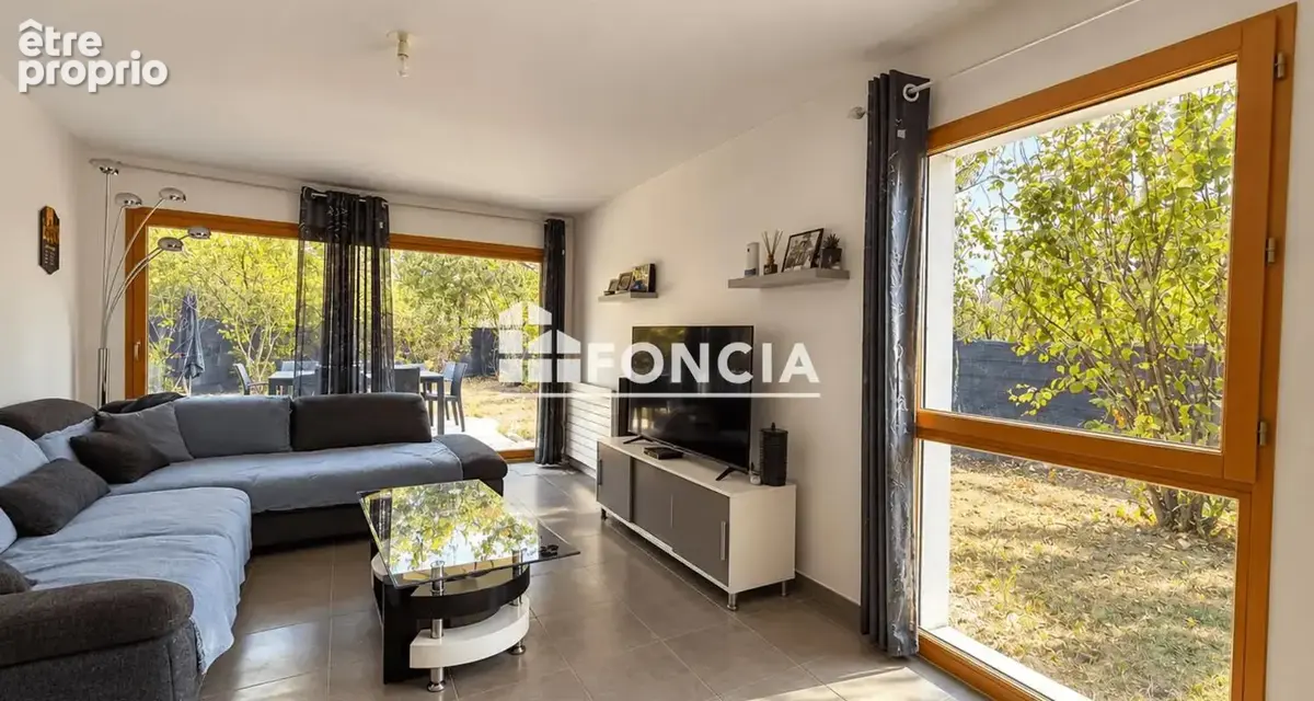 La tour-de-salvagny – t3 de 70 m² avec jardin de 160 m², garage et parking - photo 5