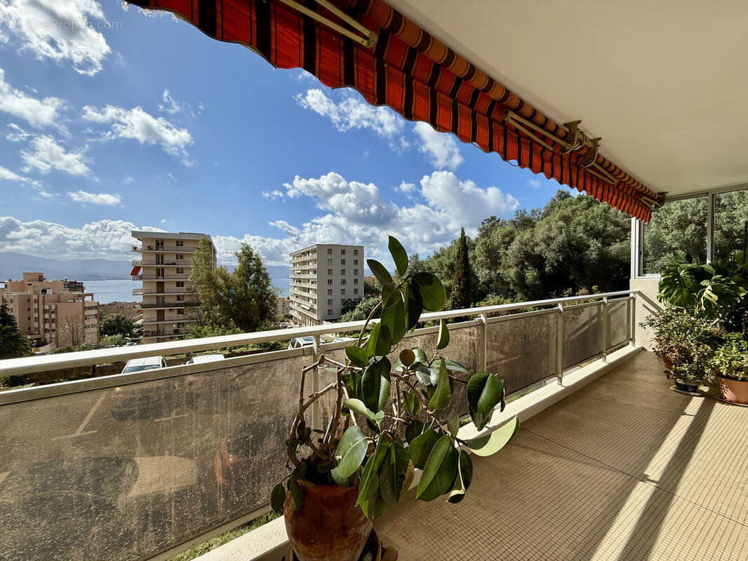Appartement à AJACCIO