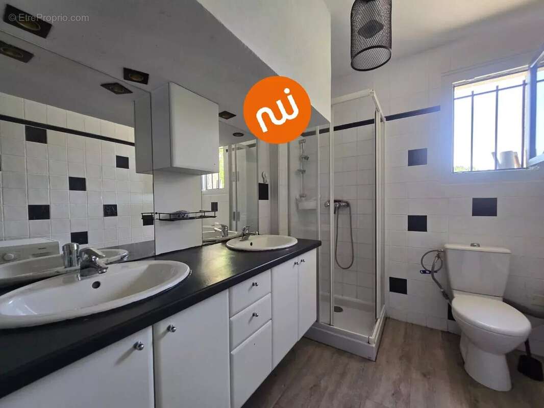 Maison 5 chambres 150m² avec garage et piscine - photo 12