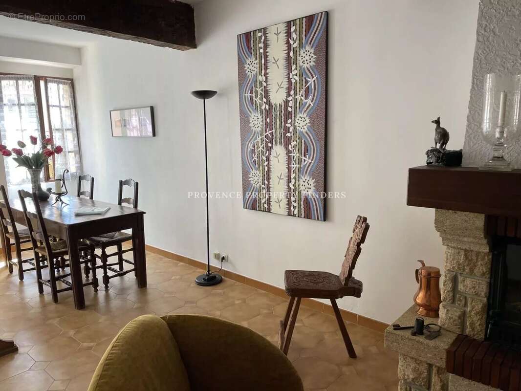 Maison à TOURTOUR