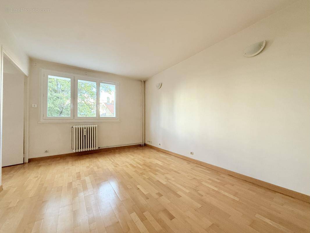 Appartement à VANVES
