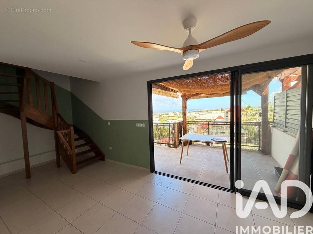 Photo 1 - Appartement à SAINT-PIERRE