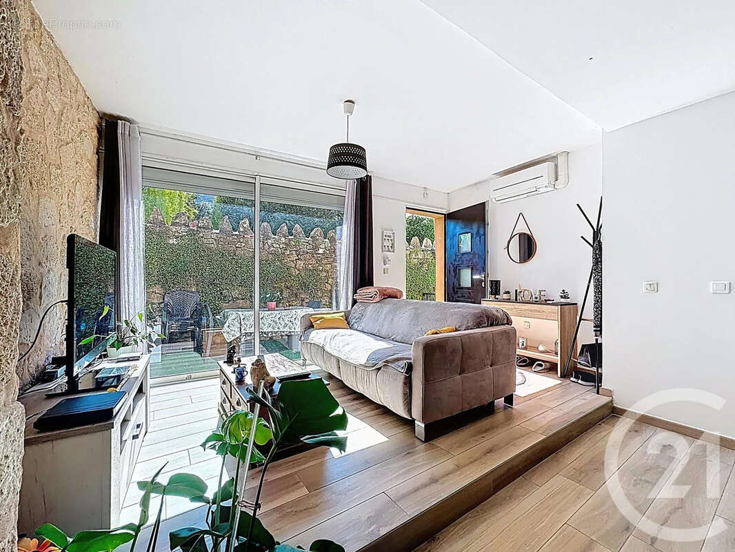 Maison 75 m² à Pourcieux  - photo 2