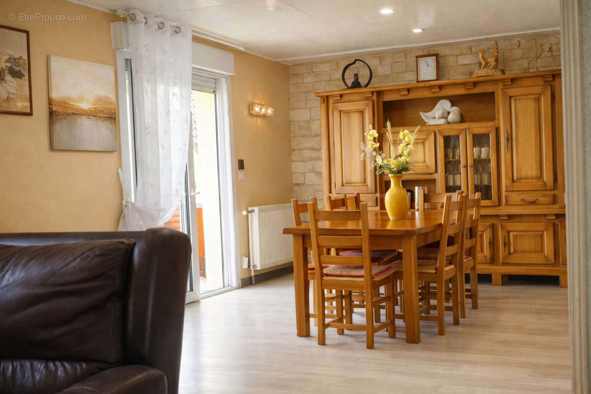  pirey – maison 135 m² + grands espaces de rangement + 3 studios loués – 990 €/mois – 350 000 € - photo 9