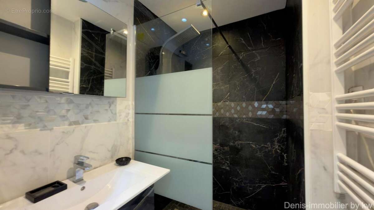 Appartement à SAINT-CYPRIEN