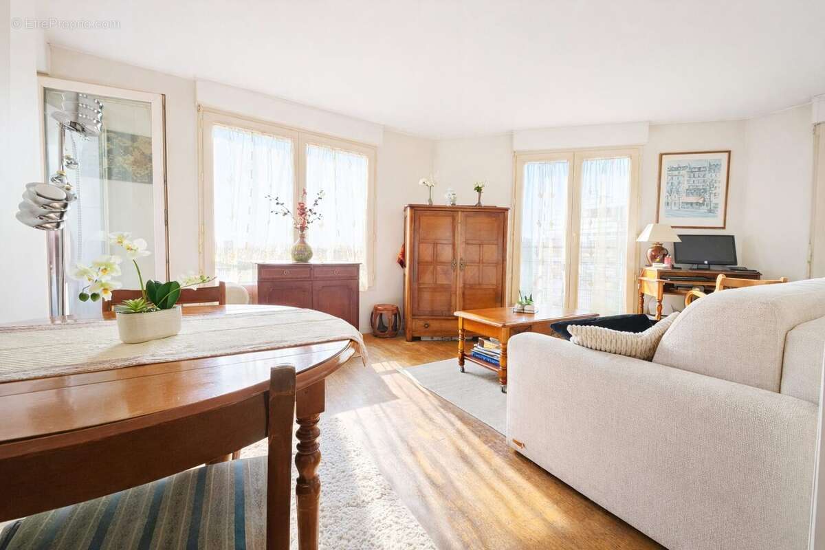 Appartement à MAISONS-ALFORT