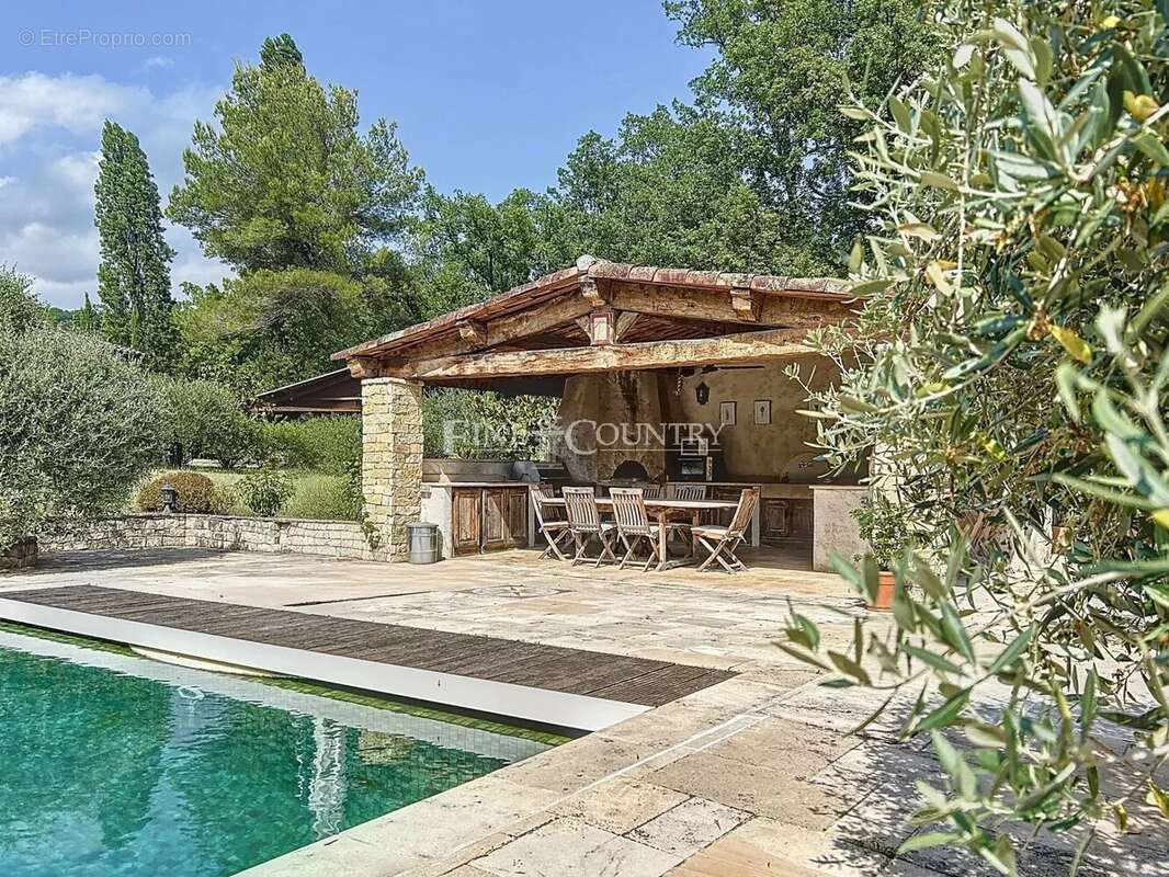Maison à FAYENCE