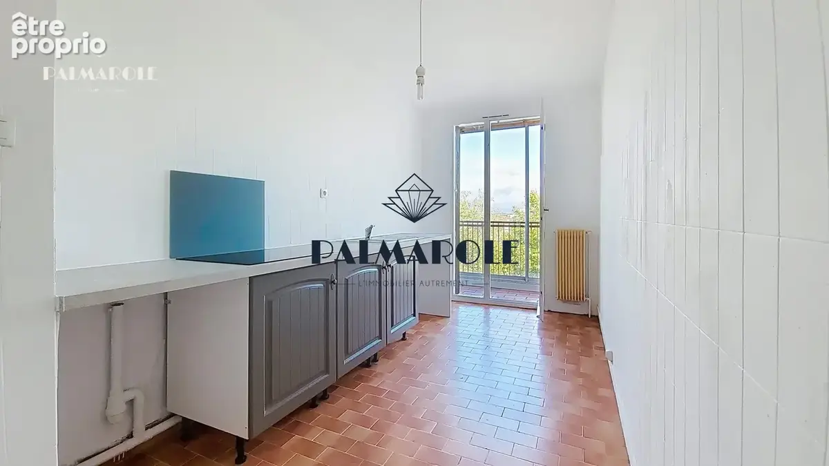 Appartement 4 pièces 76 m² à vendre à Perpignan (66000) - photo 2