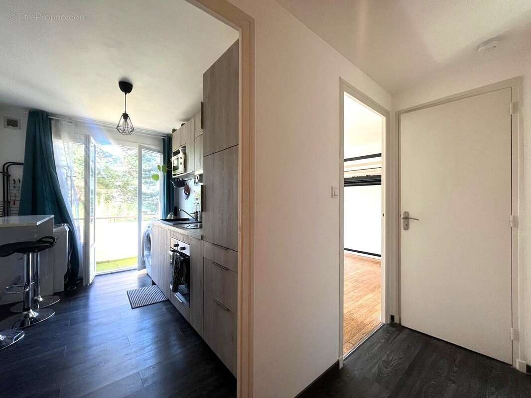 Appartement à FONTAINE