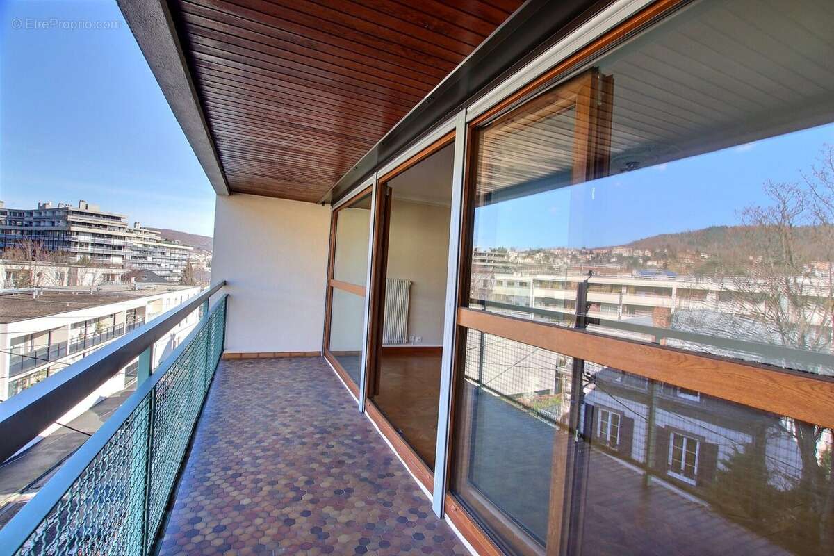 Appartement à CHAMALIERES