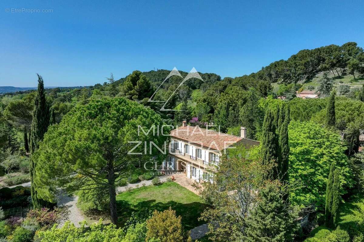 Maison à AIX-EN-PROVENCE