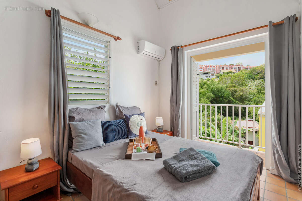 Appartement à LES TROIS-ILETS