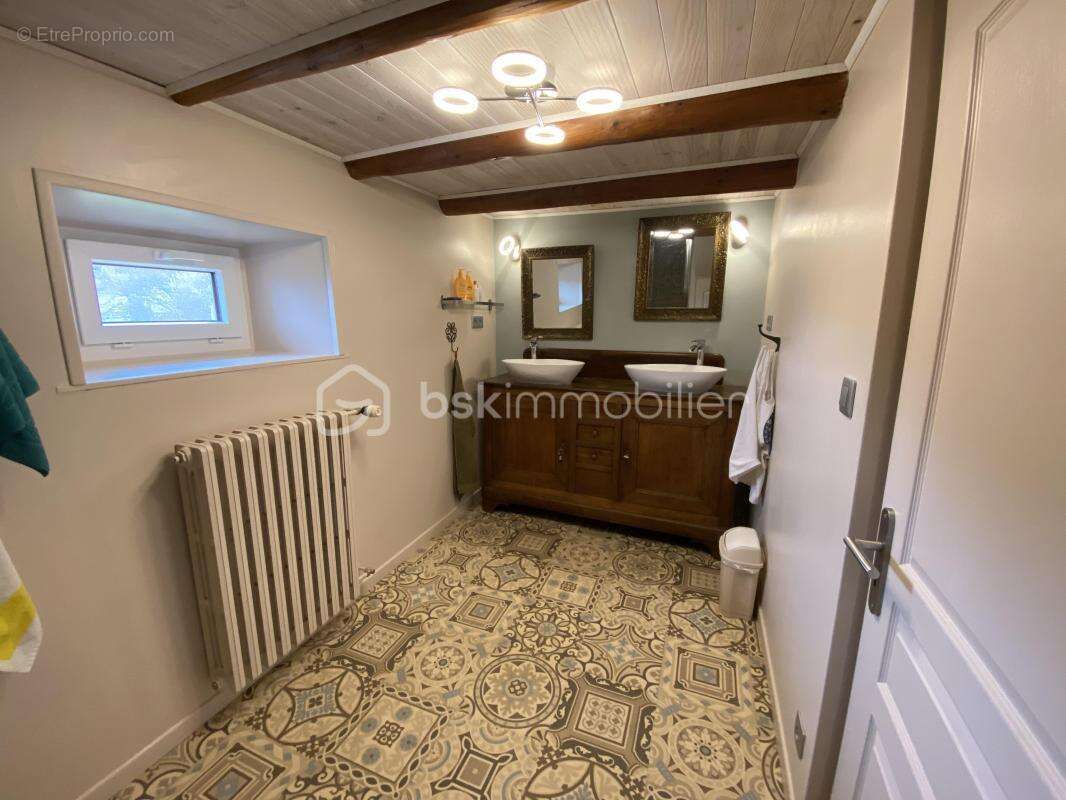 Maison Rénovée avec terrain - photo 6