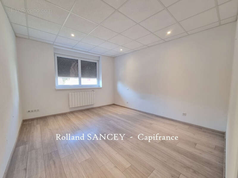 Appartement à RECHESY