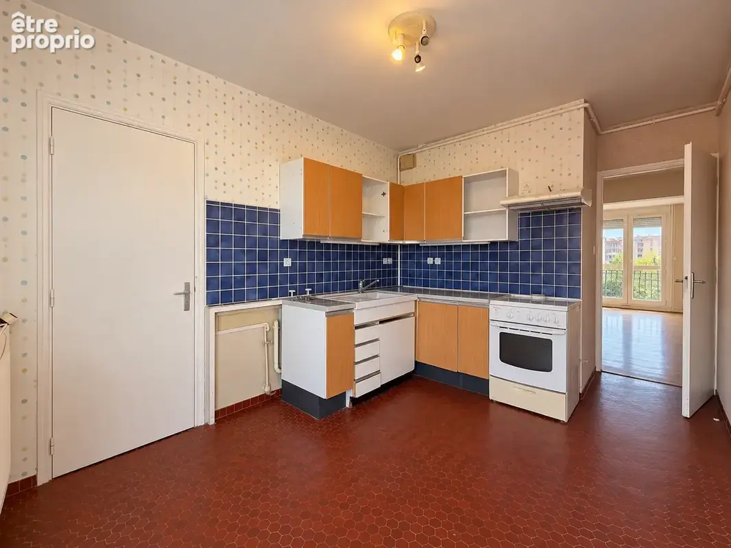 En Exclusivité à LAXOU Grand T2 de 70 m2 Lumineux & Spacieux, il n’attend plus que vous ! - photo 7