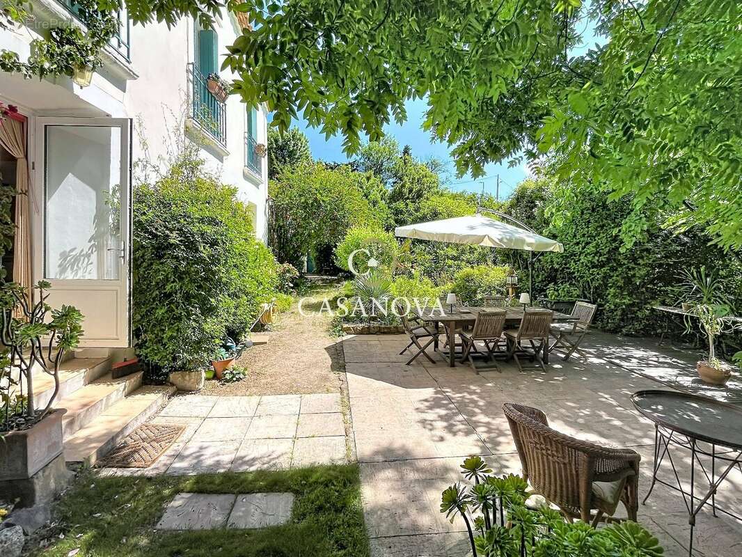 Maison à PEZENAS