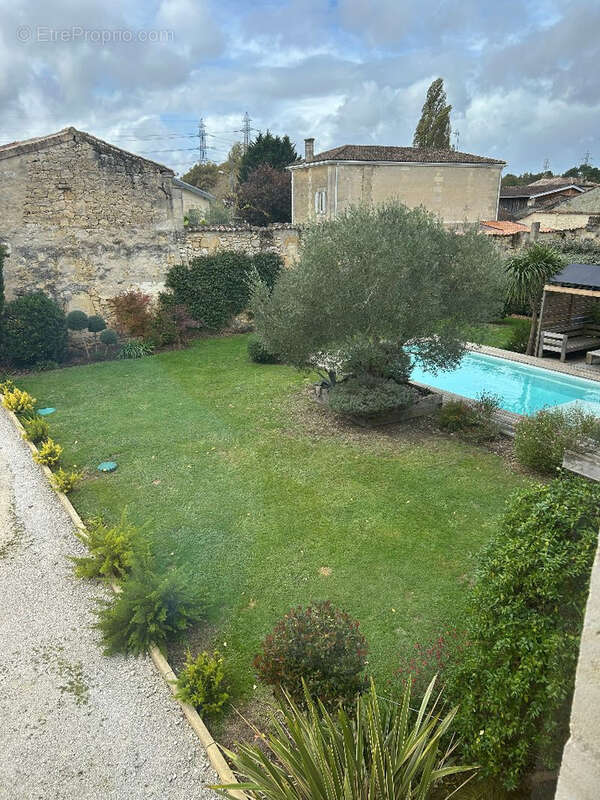 Maison à SAINT-ANDRE-DE-CUBZAC