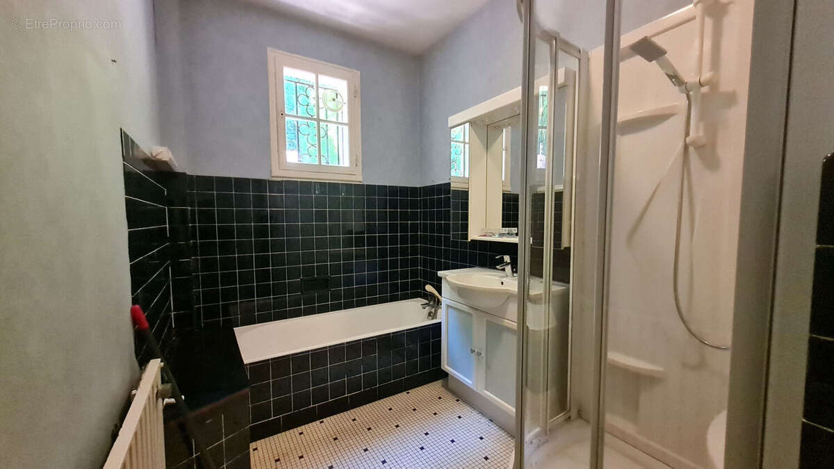 Maison à JOUY