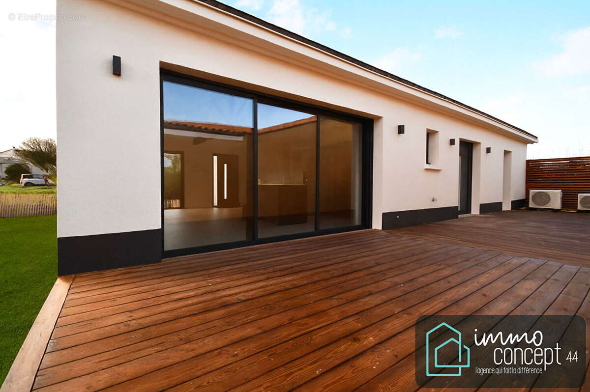 Maison à PORT-SAINT-PERE