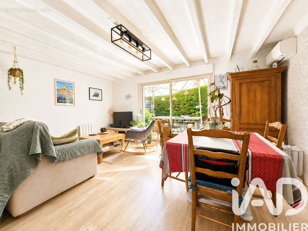 Photo 2 - Maison à VILLENAVE-D'ORNON