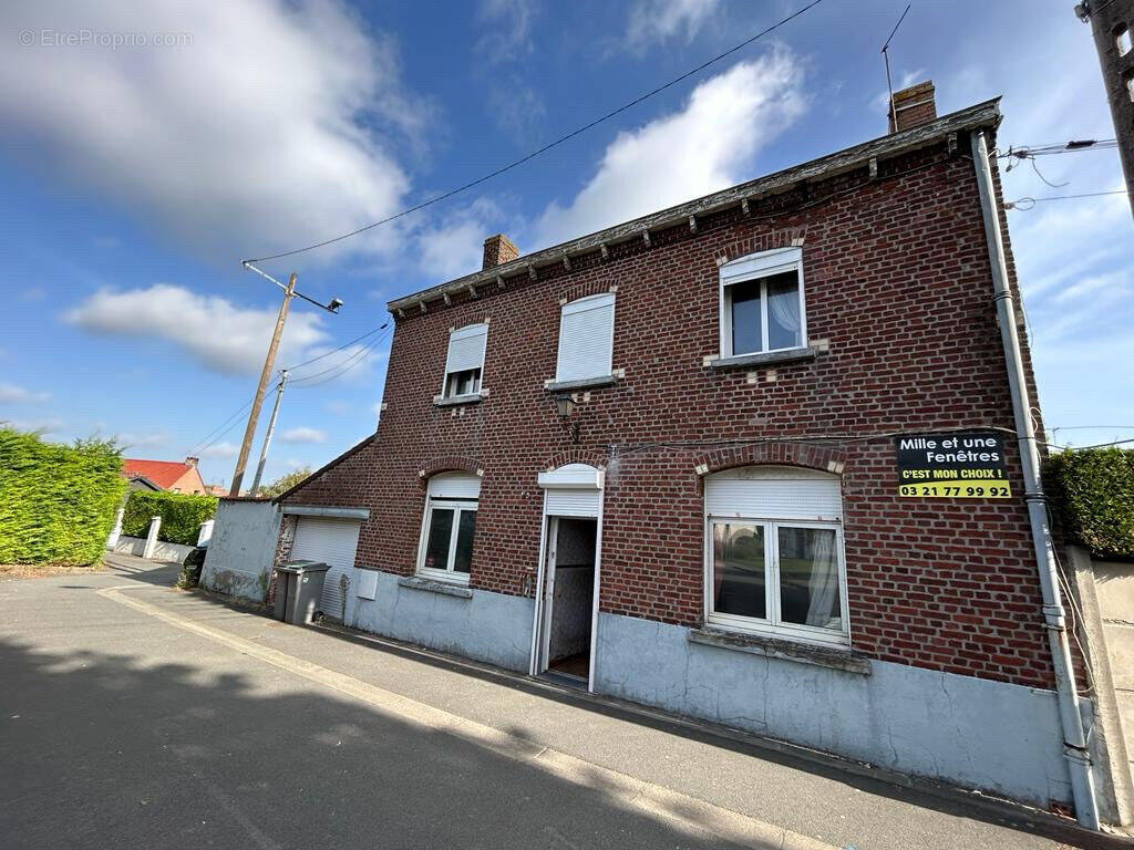 Photo 1 - Maison à ILLIES