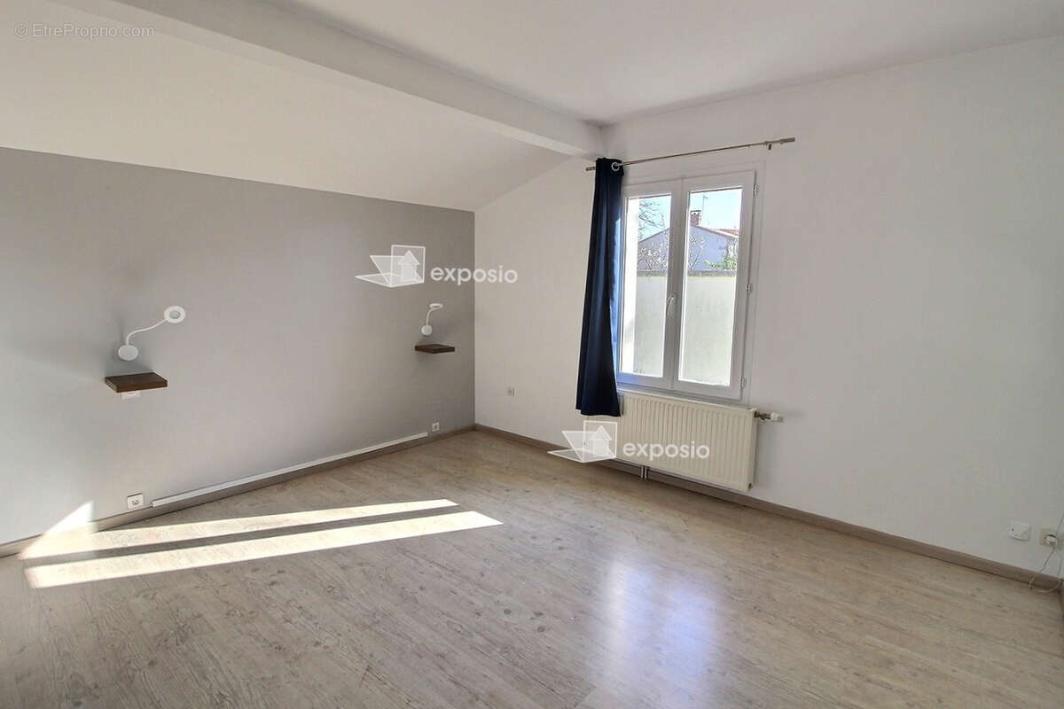 Maison Fors 6 pièce(s) 158 m2 - photo 8