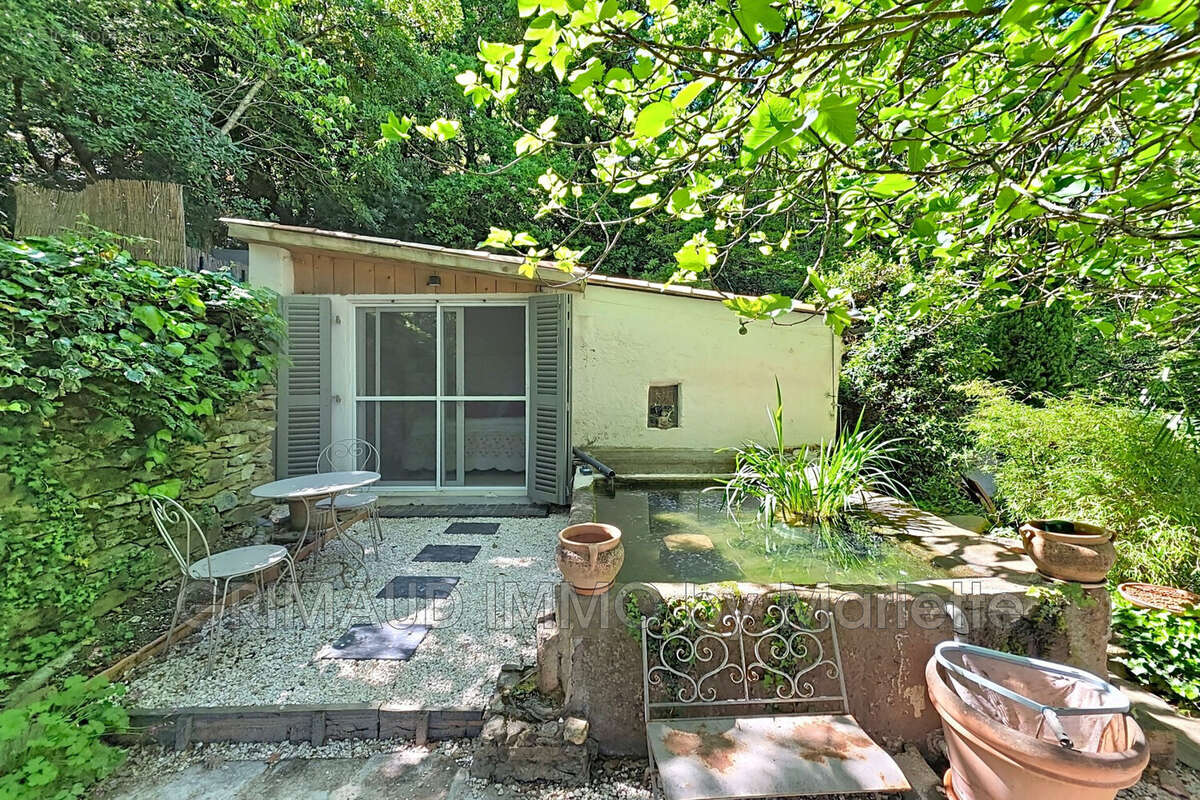 Maison à LA GARDE-FREINET