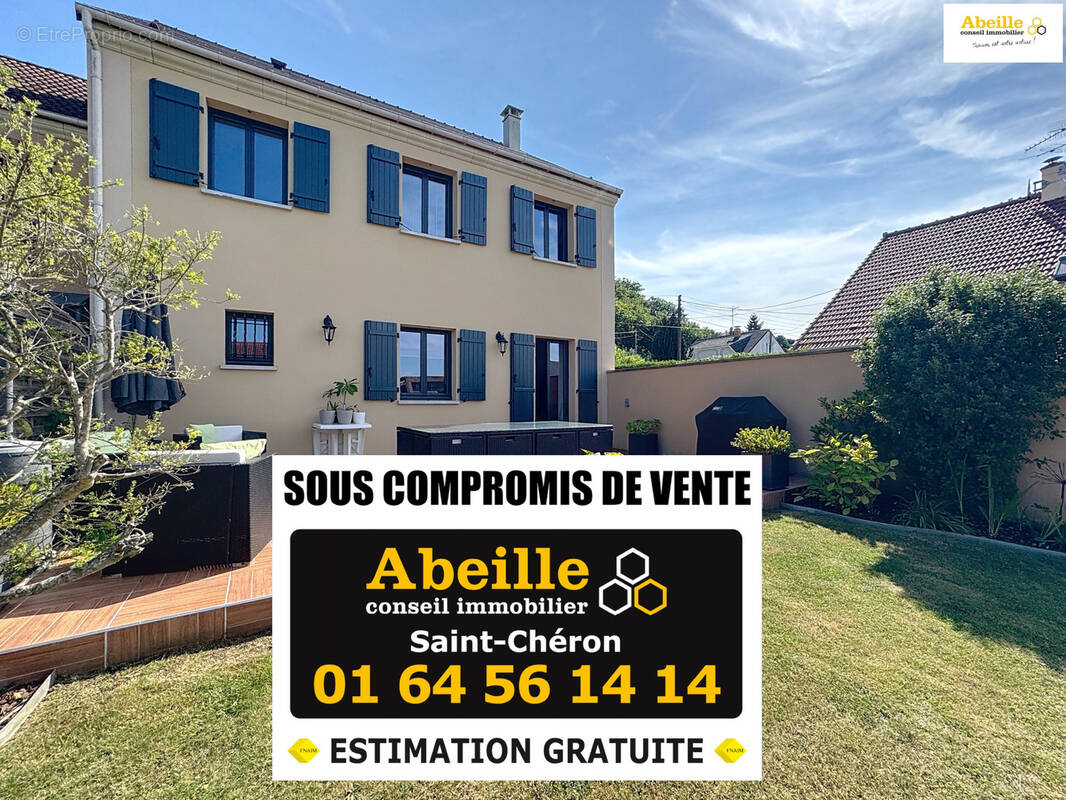 Maison à SAINT-CHERON