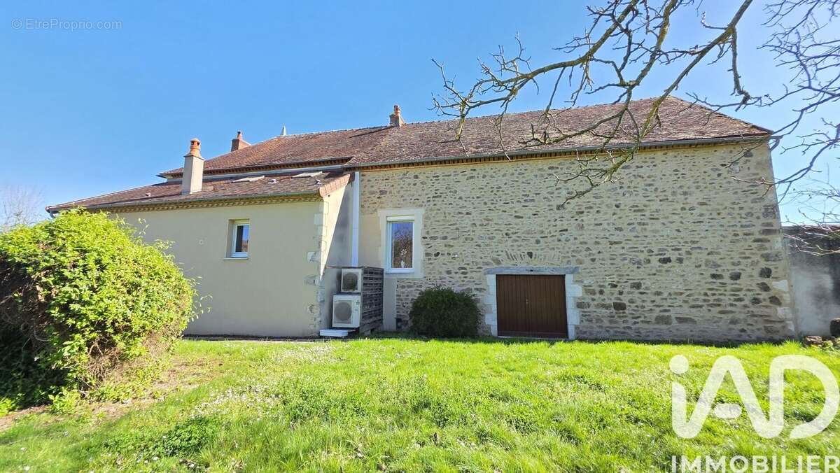 Photo 3 - Maison à EBREUIL