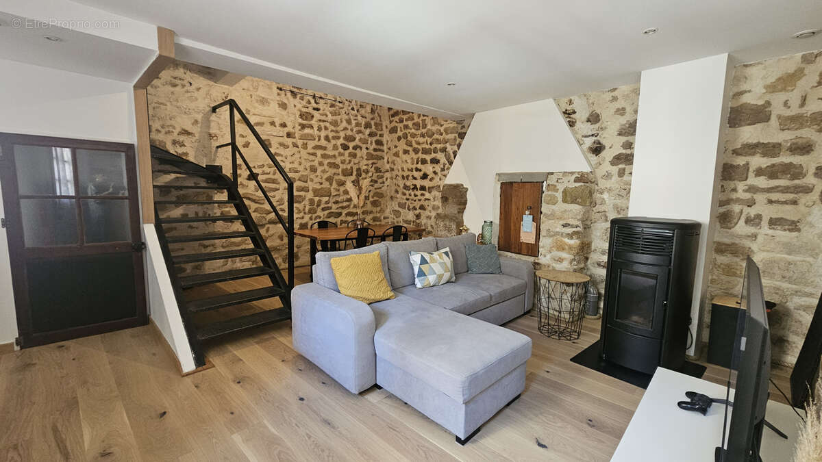 Maison à MORMOIRON
