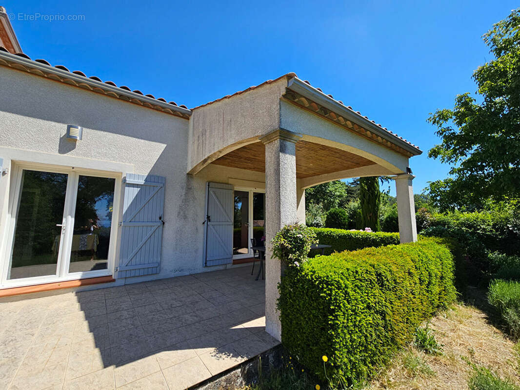 Maison à CUXAC-CABARDES